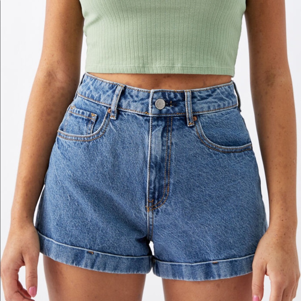 Pac Sun Mom Short